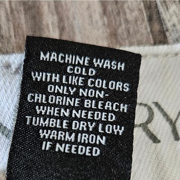 Lane Bryant Bermuda Shorts Plus Size 20 Light Wash 9" Denim Jorts Stretch Cotton - Picture 11 of 11